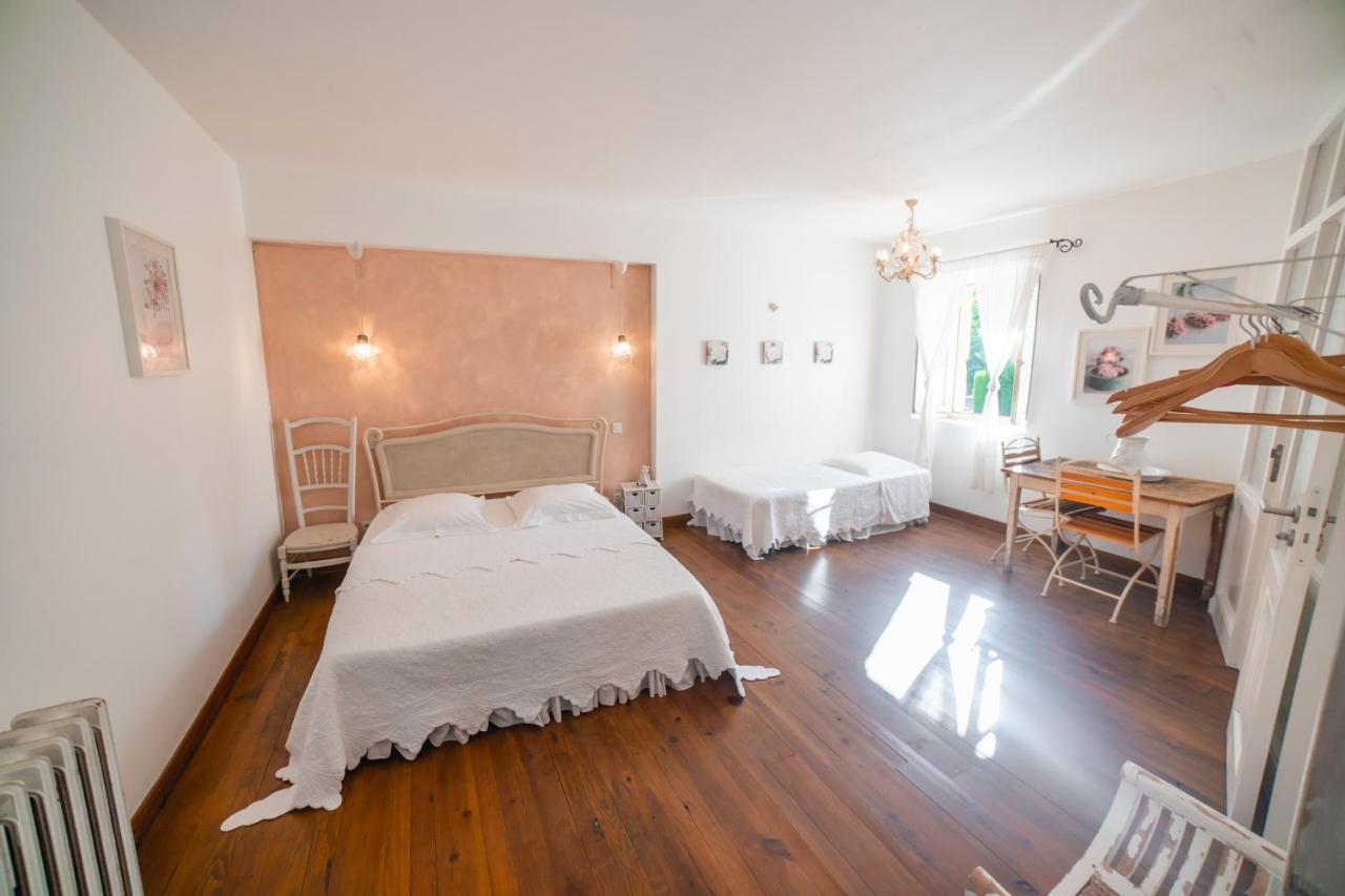 Domaine De Marseillens Bed & Breakfast Palaja Bagian luar foto